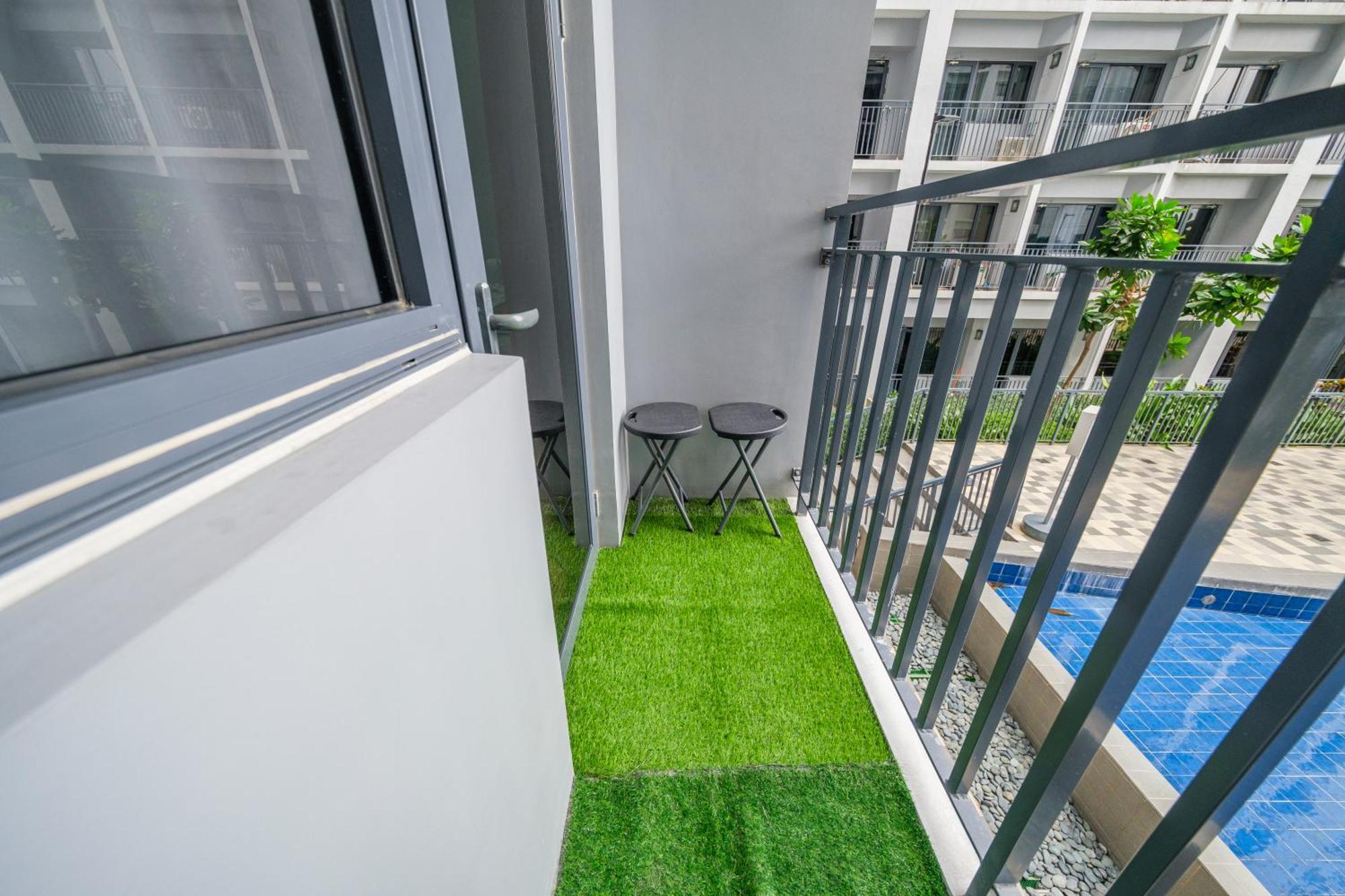 2 Side-By-Side P00L Front Condos, 6 Beds, 2 Cr, 2 Kitchen For 10 Guests At Moa Manila Exteriör bild